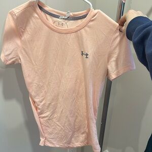 Underarmor t-shirt
